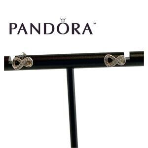 PANDORA WHITE STONE 1 PAIR OF PIERCE EARRINGS 0.9G STERLING SILVER